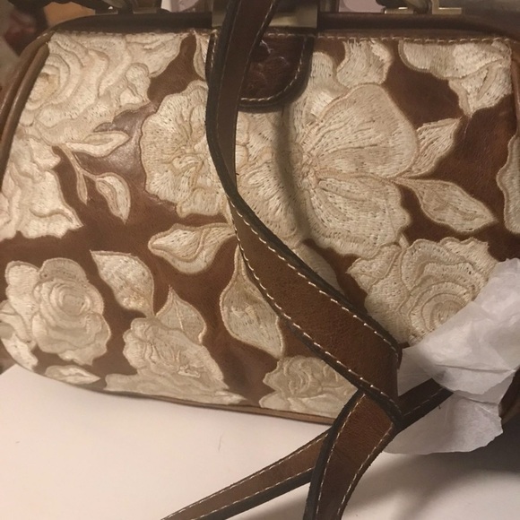 Patricia Nash Brown and Cream Floral Shoulder Bag - Picture 2 of 10